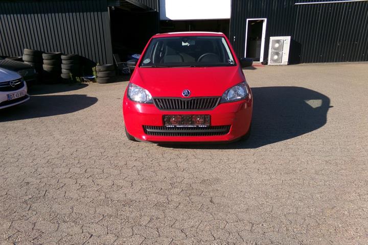 Rød Skoda Citigo fra 2016