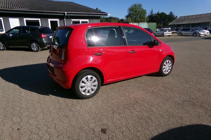 Rød Skoda Citigo fra 2016