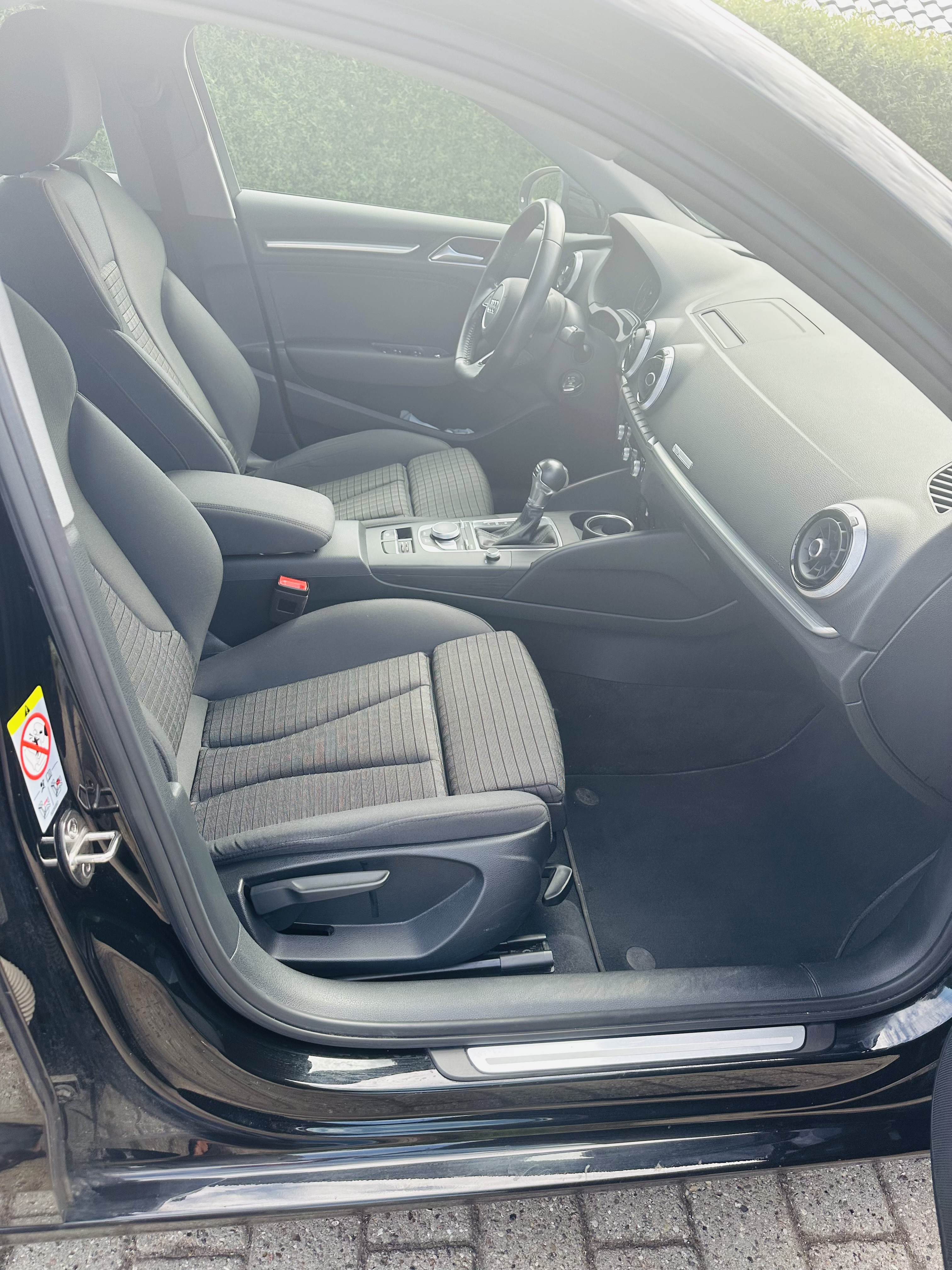 Sort Audi A3 Limousine fra 2017