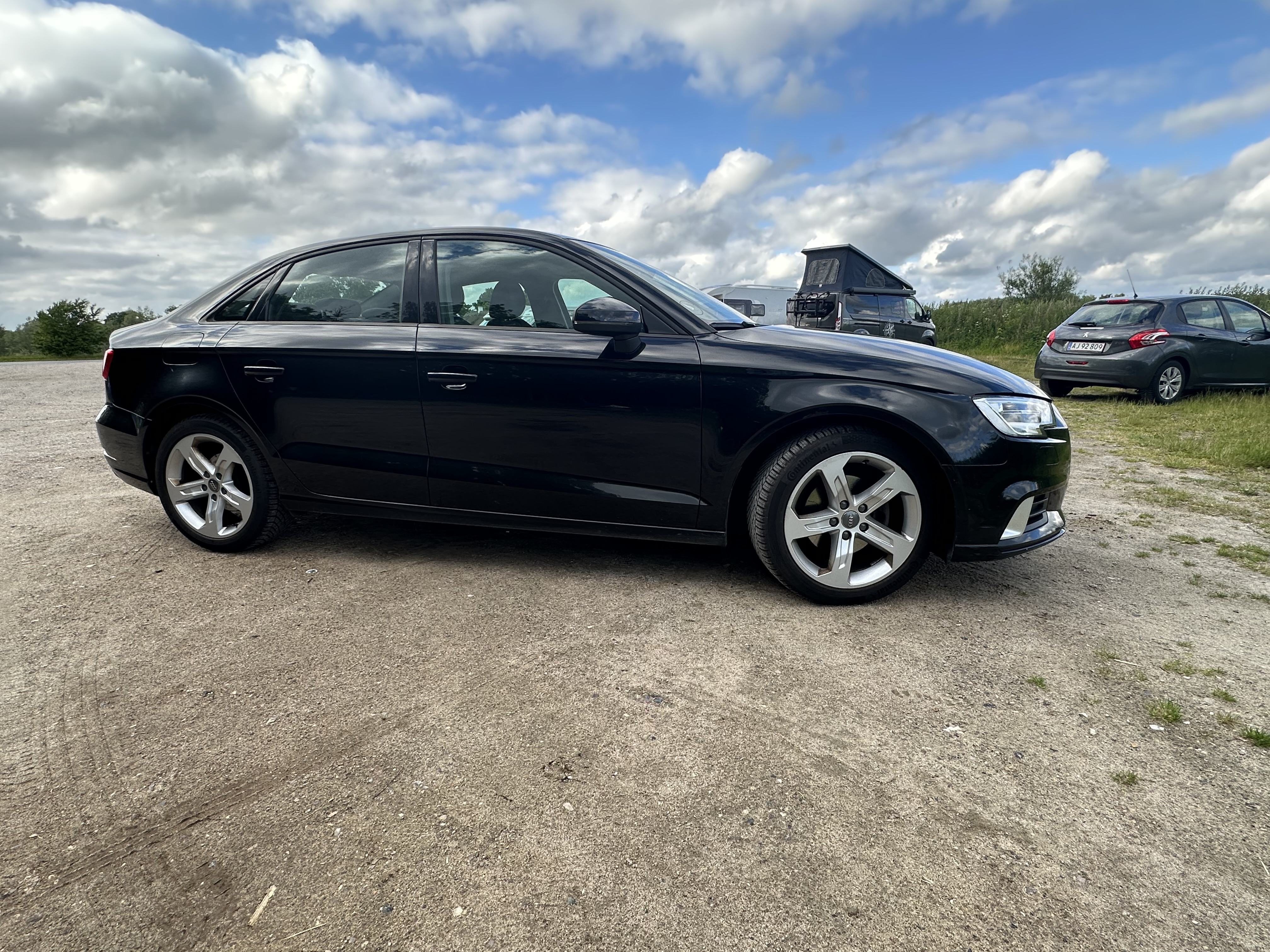 Sort Audi A3 Limousine fra 2017