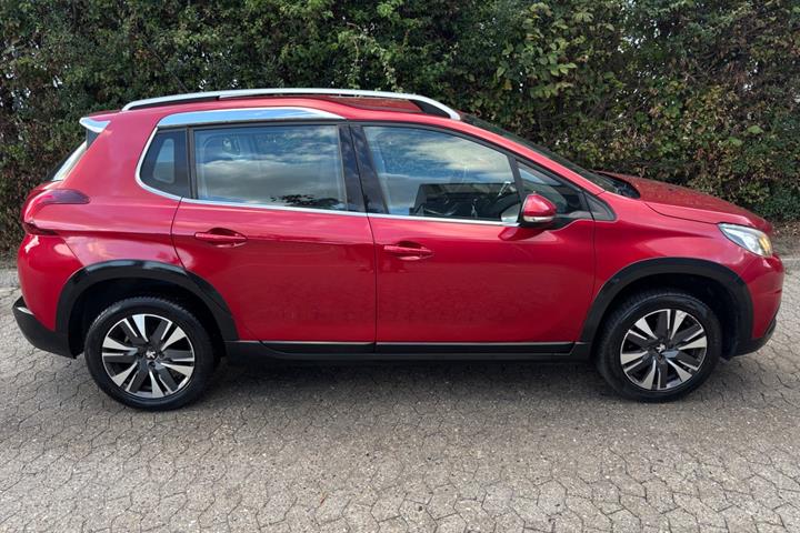 undefined Peugeot 2008 fra 2017