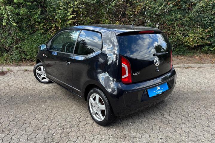 Sort VW UP! fra 2011