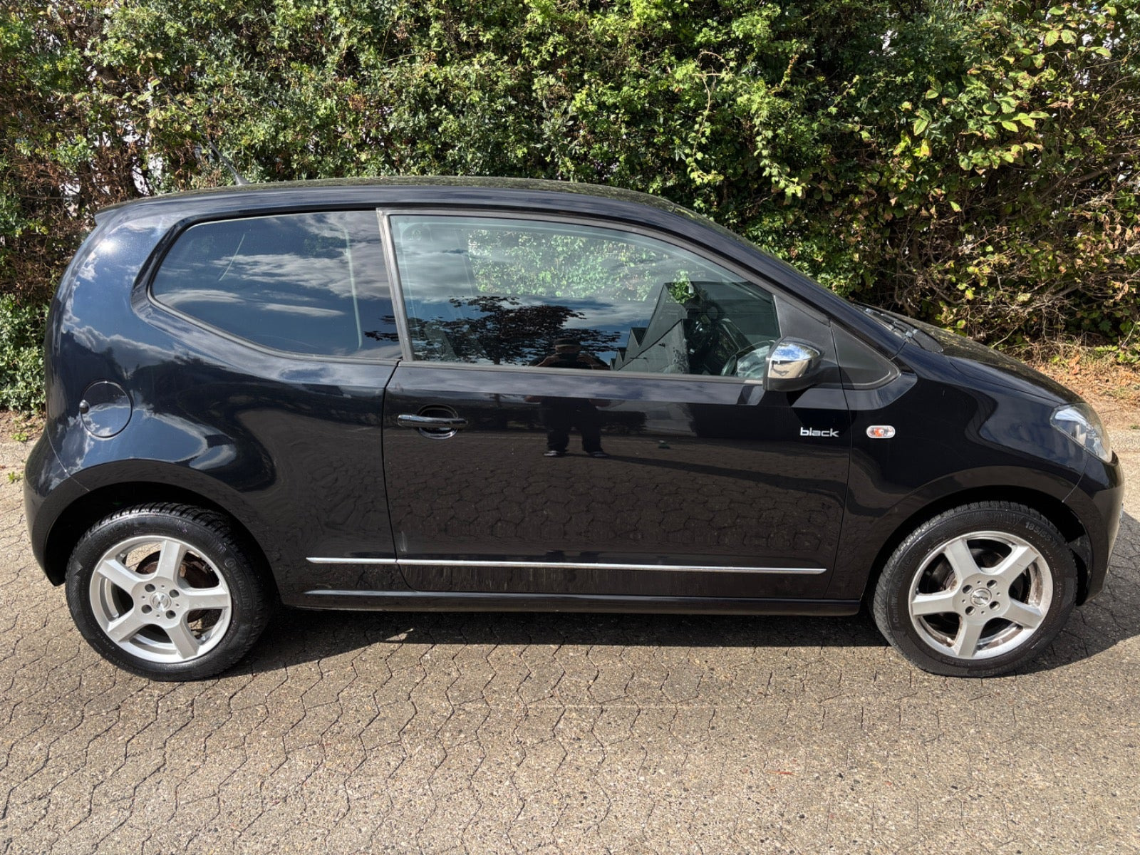 Sort VW UP! fra 2011