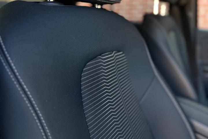Sort Mercedes EQA250 fra 2021