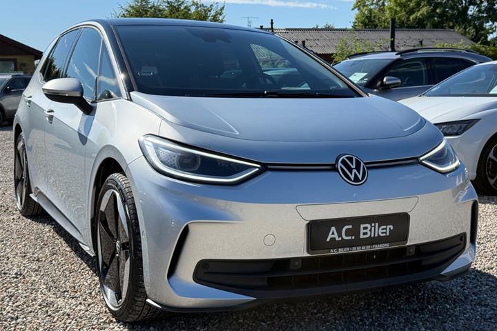 Grå VW ID.3 fra 2025