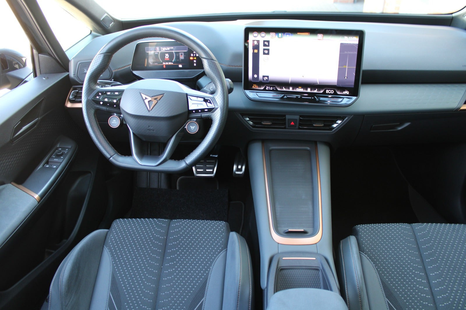 Grøn Cupra Born fra 2025