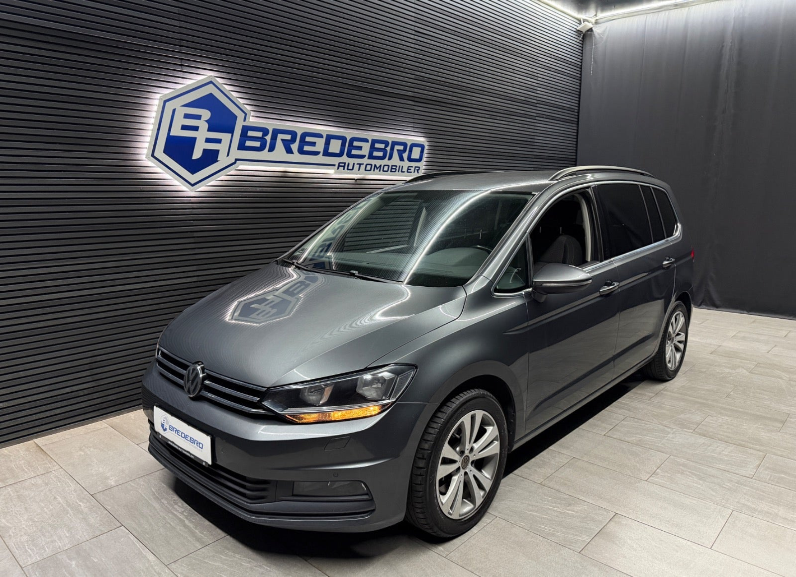 VW Touran 1,6 TDi 115 Comfortline DSG 7prs