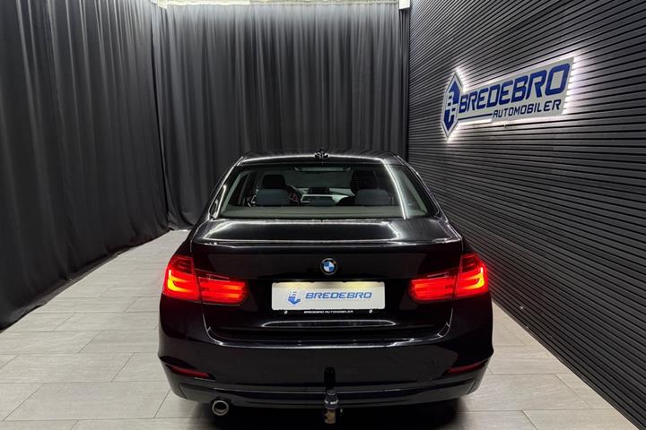 Sort BMW 316d fra 2014