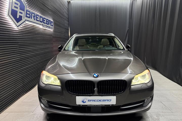 Brun BMW 525d fra 2011