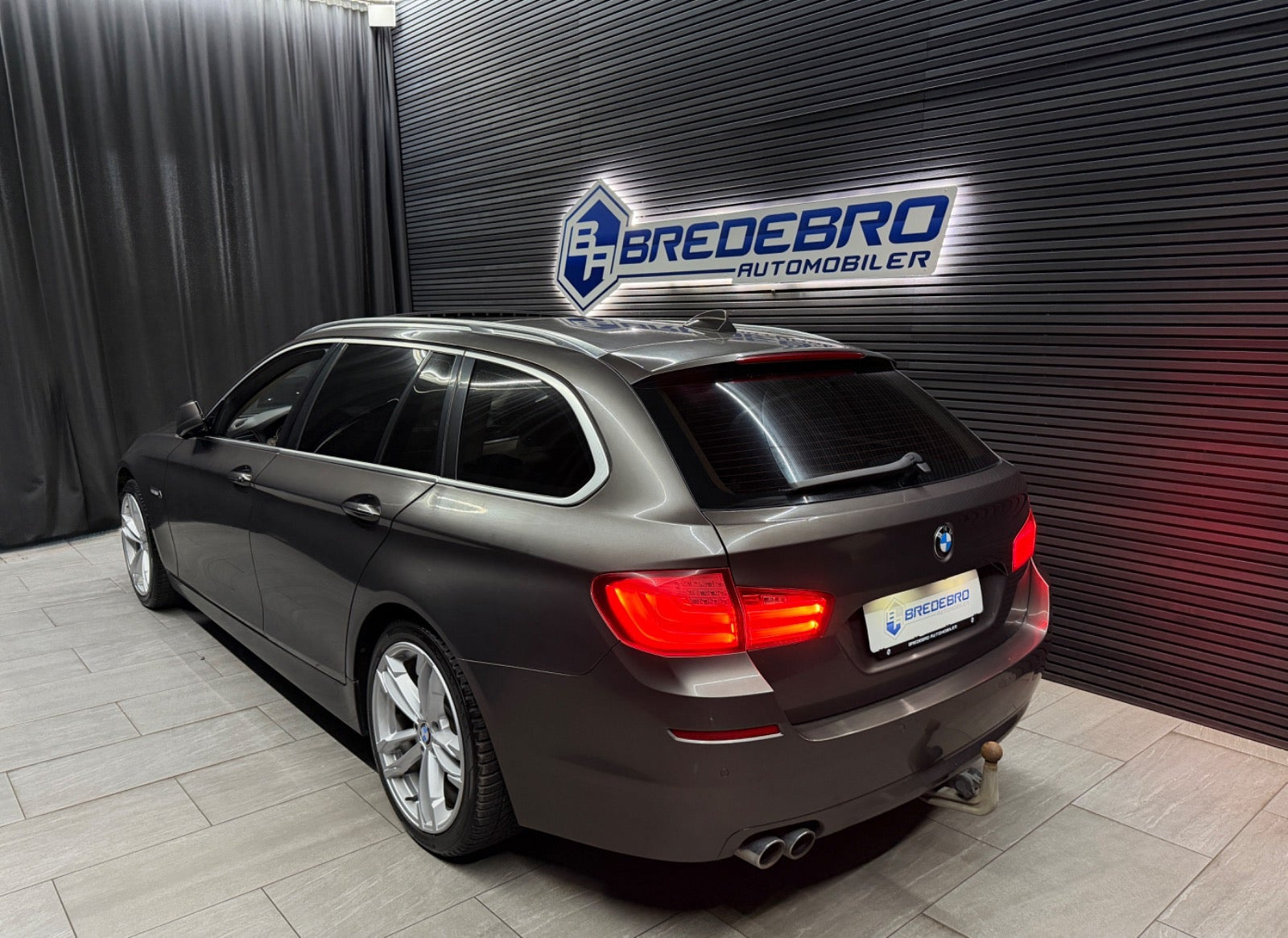 Brun BMW 525d fra 2011