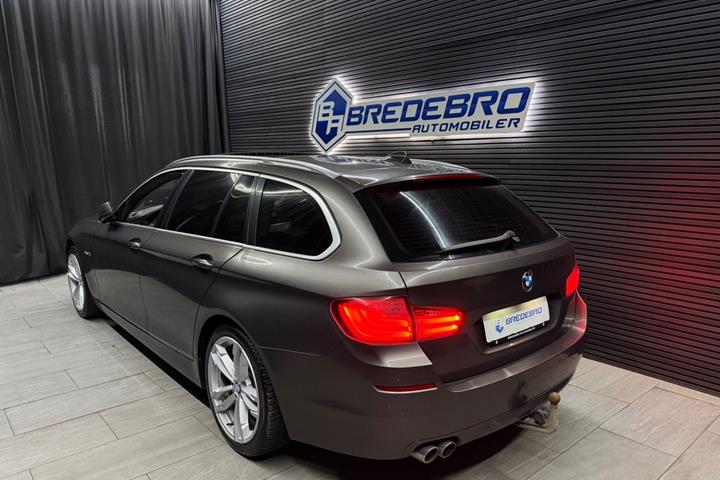 Brun BMW 525d fra 2011