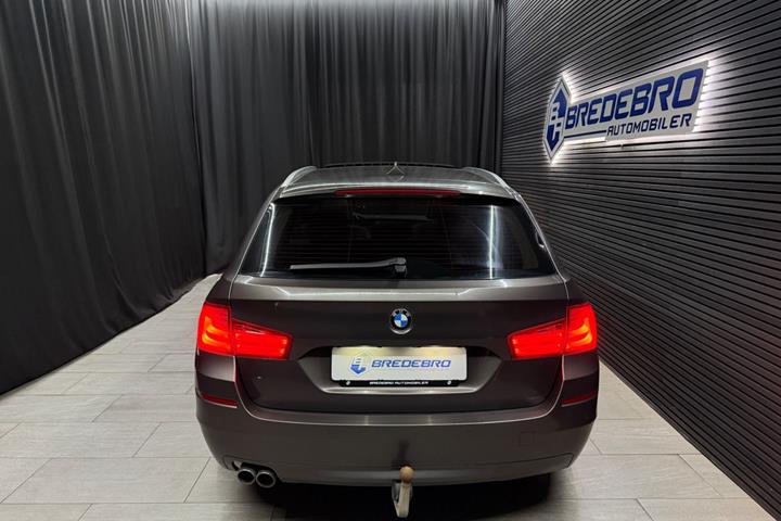 Brun BMW 525d fra 2011