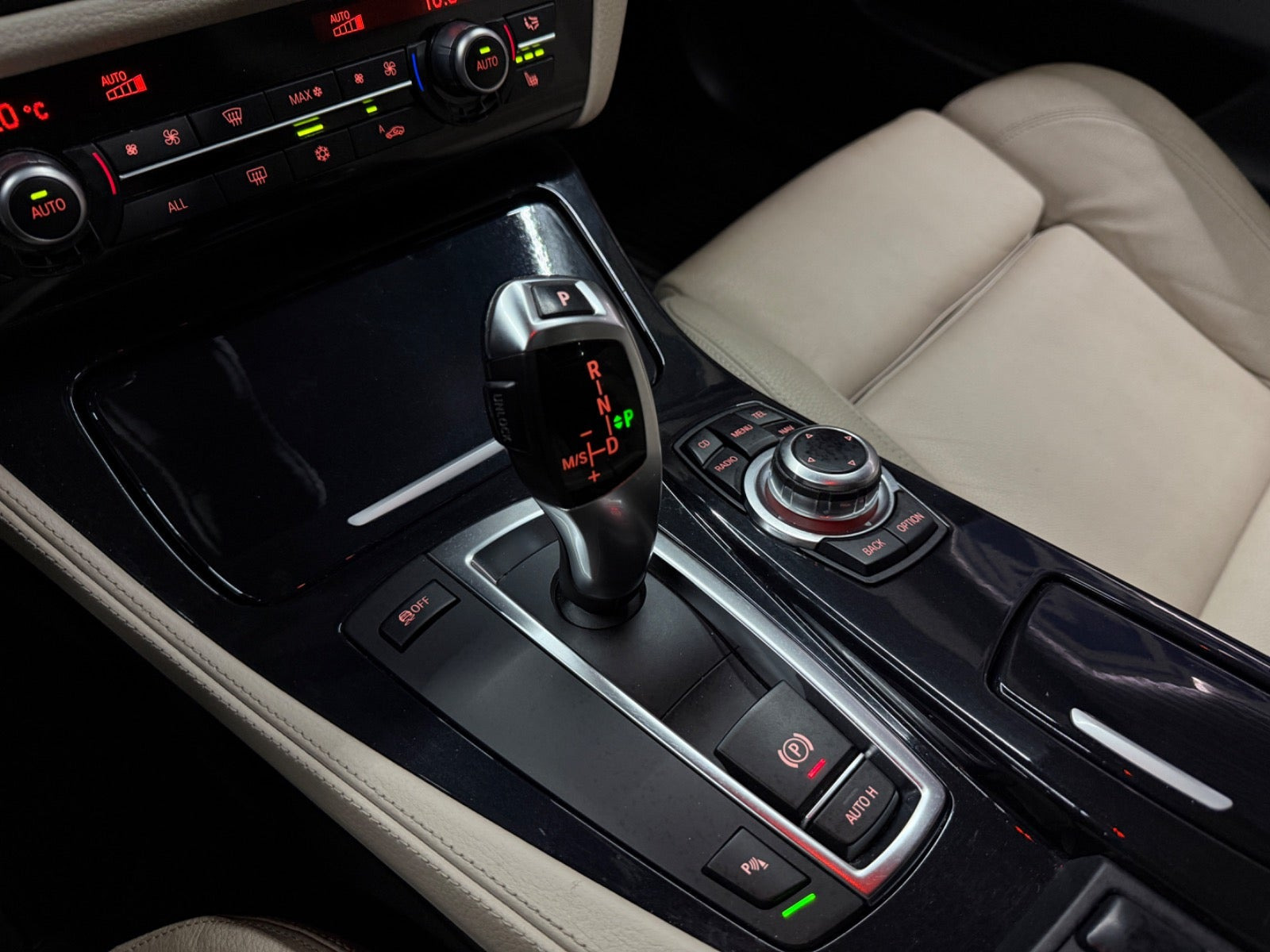 Brun BMW 525d fra 2011