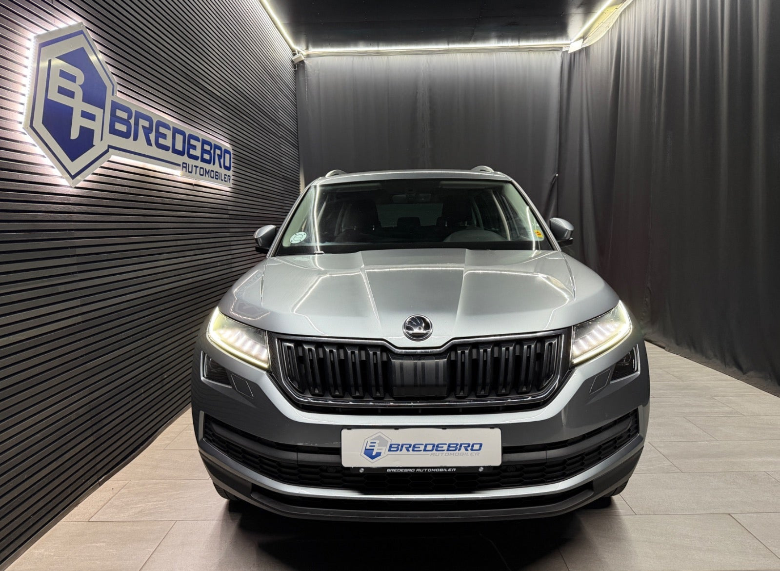 Grå Skoda Kodiaq fra 2019