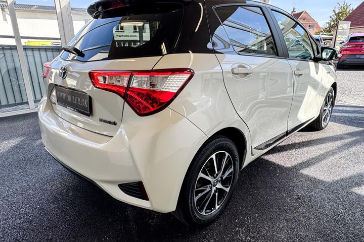 undefined Toyota Yaris fra 2018