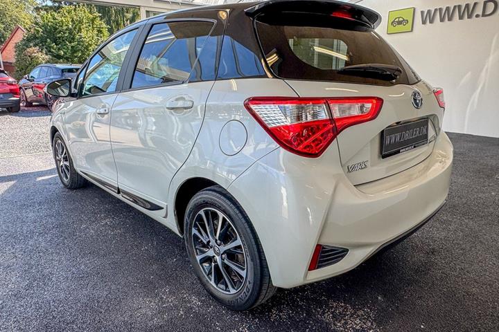 undefined Toyota Yaris fra 2018