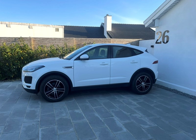 undefined Jaguar E-Pace fra 2018
