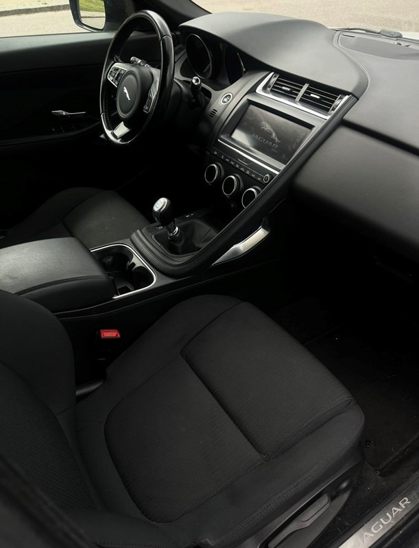 undefined Jaguar E-Pace fra 2018