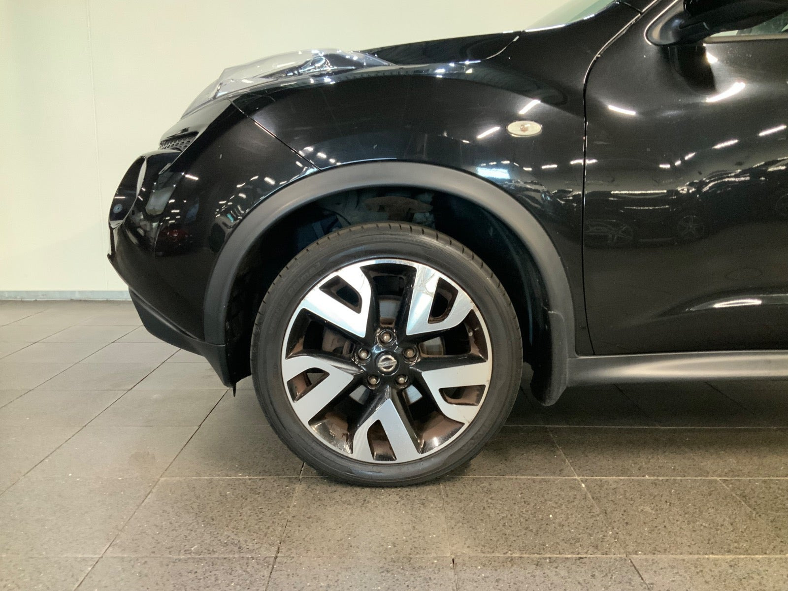 Sort Nissan Juke fra 2011