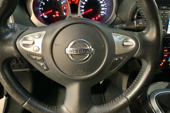 Sort Nissan Juke fra 2011