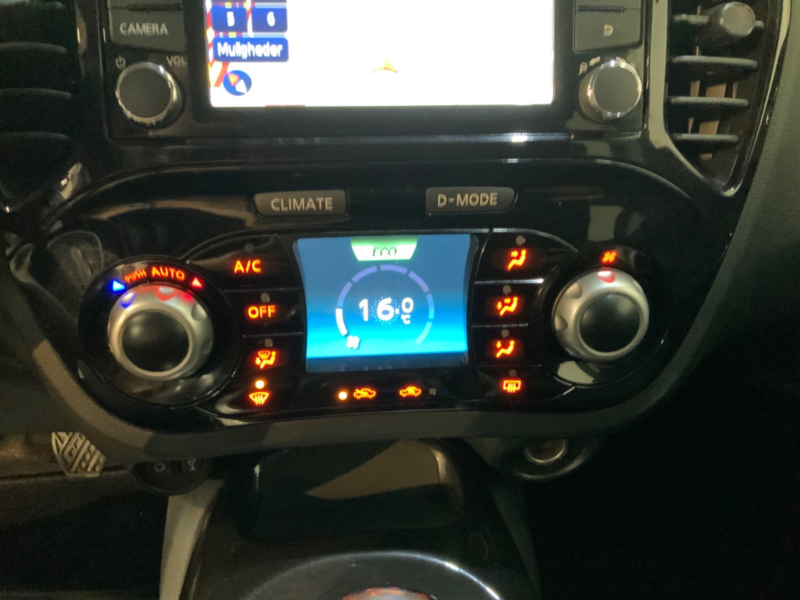 Sort Nissan Juke fra 2011