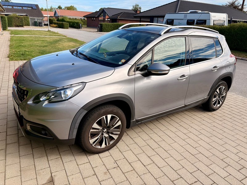 Peugeot 2008 1.2 e-THP 110 hk Crossover
