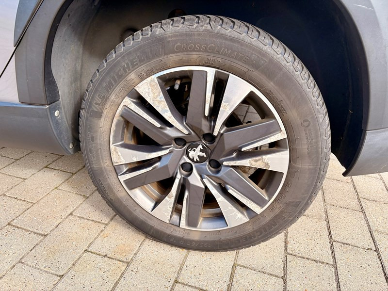 undefined Peugeot 2008 fra 2018