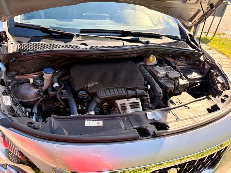 undefined Peugeot 2008 fra 2018