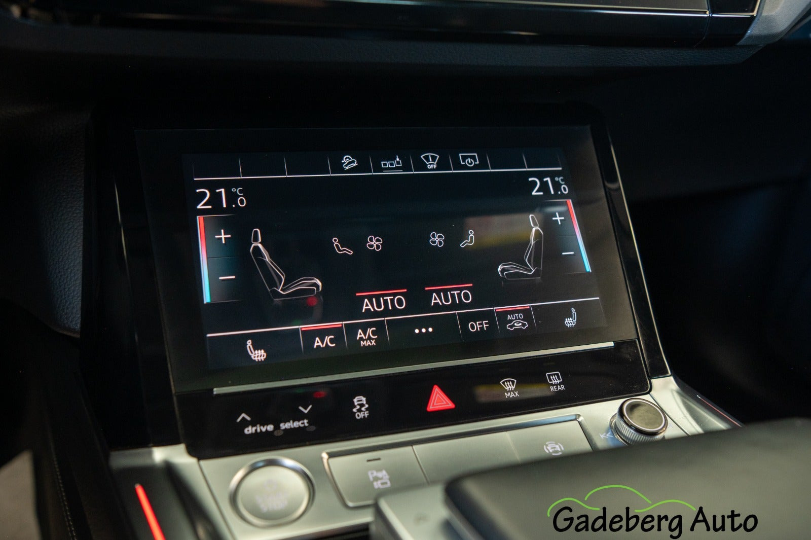 Sort Audi e-tron fra 2020