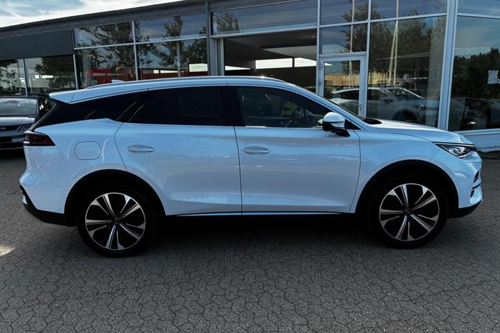 Hvid BYD Tang fra 2024