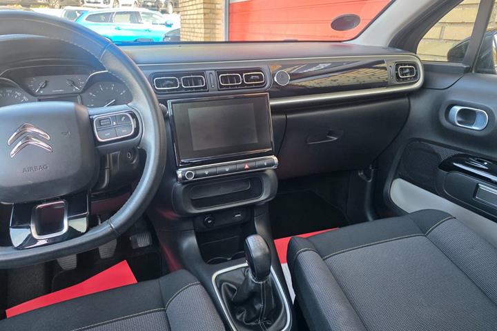 Grå Citroën C3 fra 2019