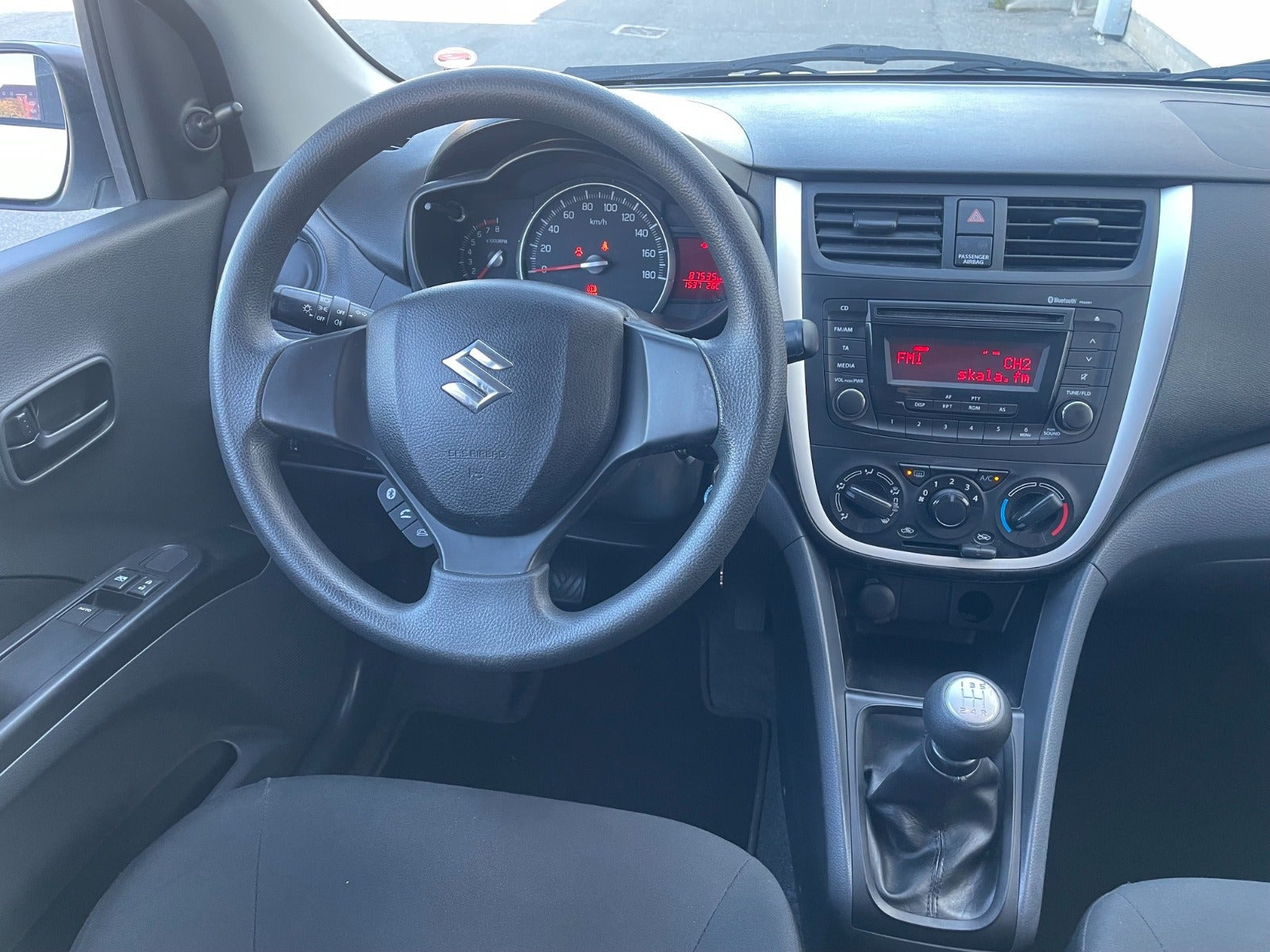 Hvid Suzuki Celerio fra 2016