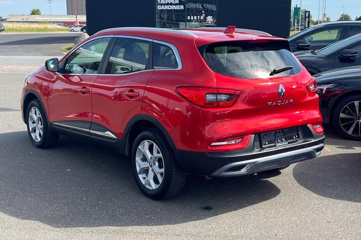 Rød Renault Kadjar fra 2020