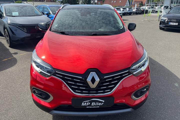 Rød Renault Kadjar fra 2020