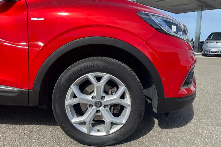 Rød Renault Kadjar fra 2020