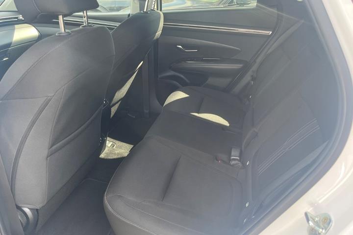 Hvid Hyundai Tucson fra 2022