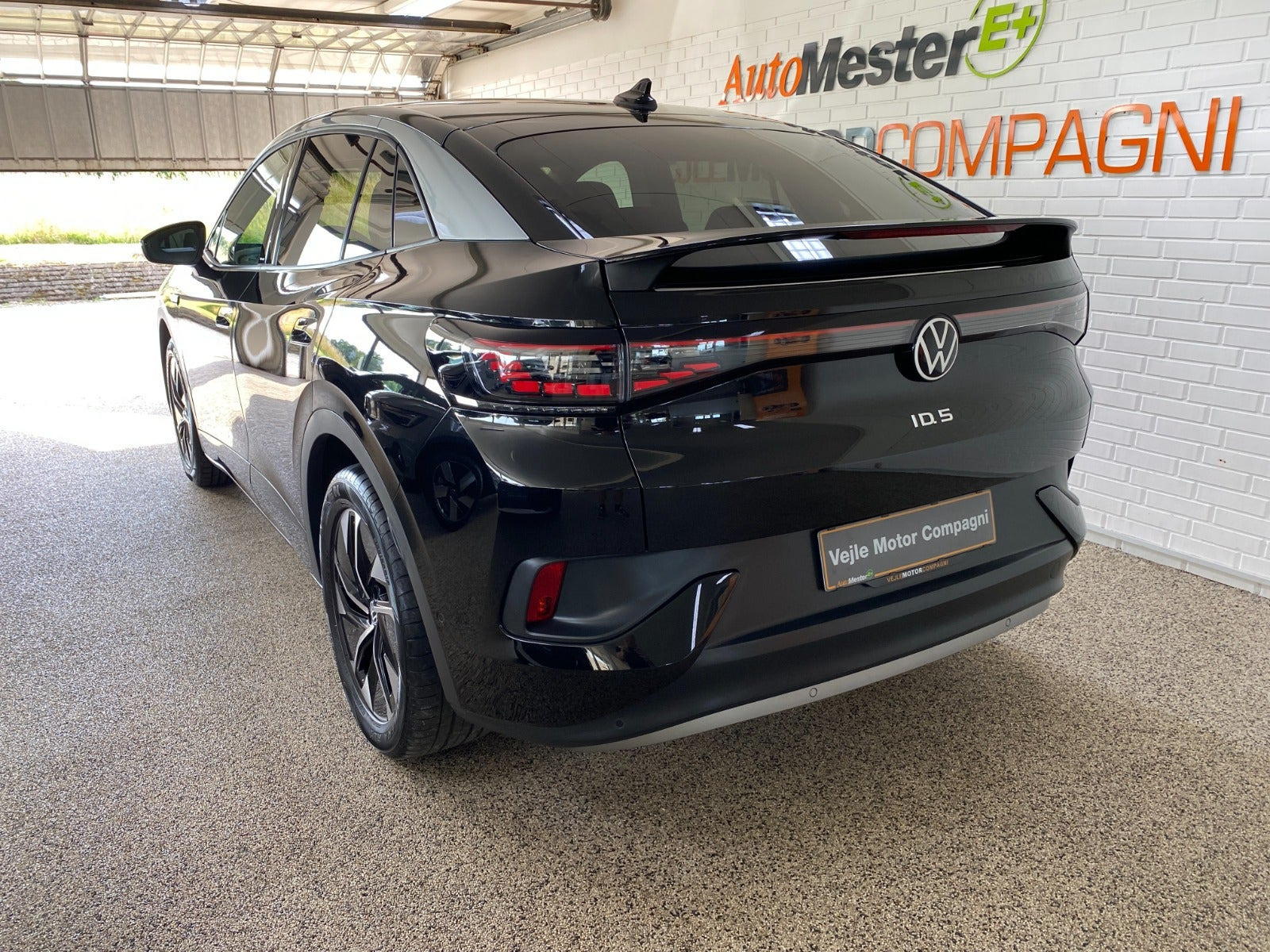 Sort VW ID.5 fra 2023