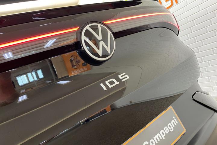 Sort VW ID.5 fra 2023