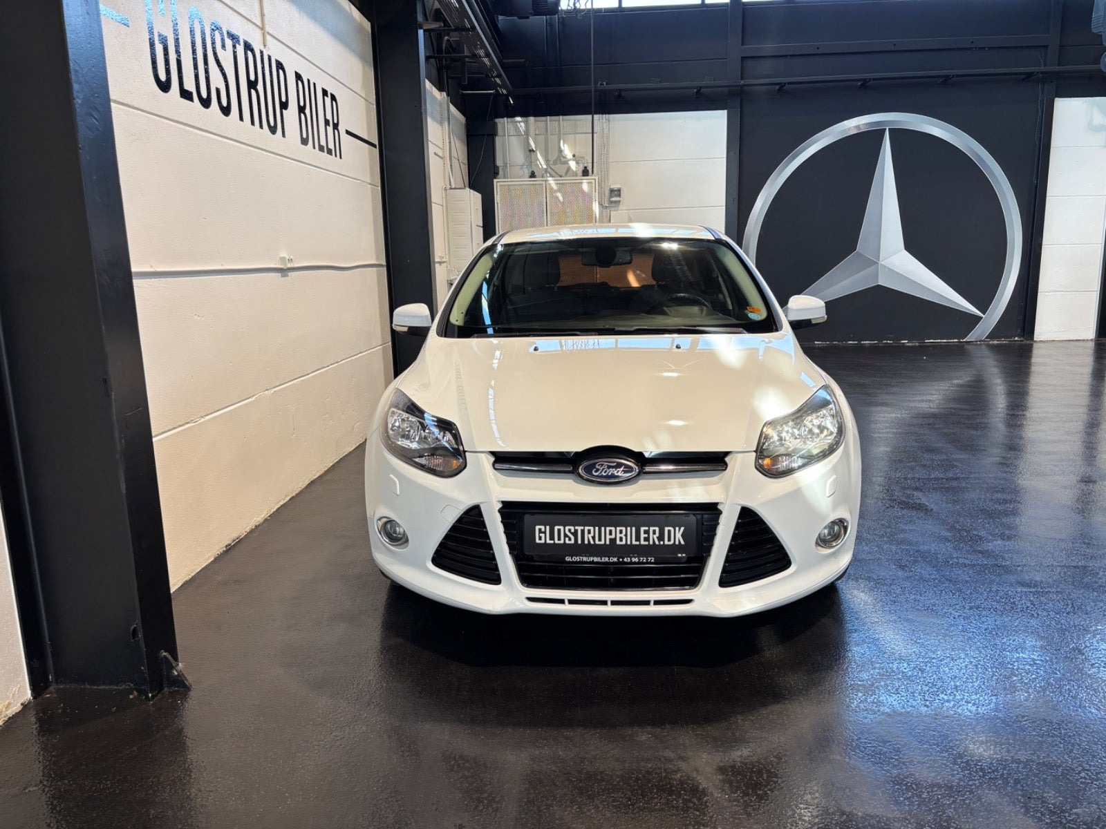 Hvid Ford Focus fra 2012