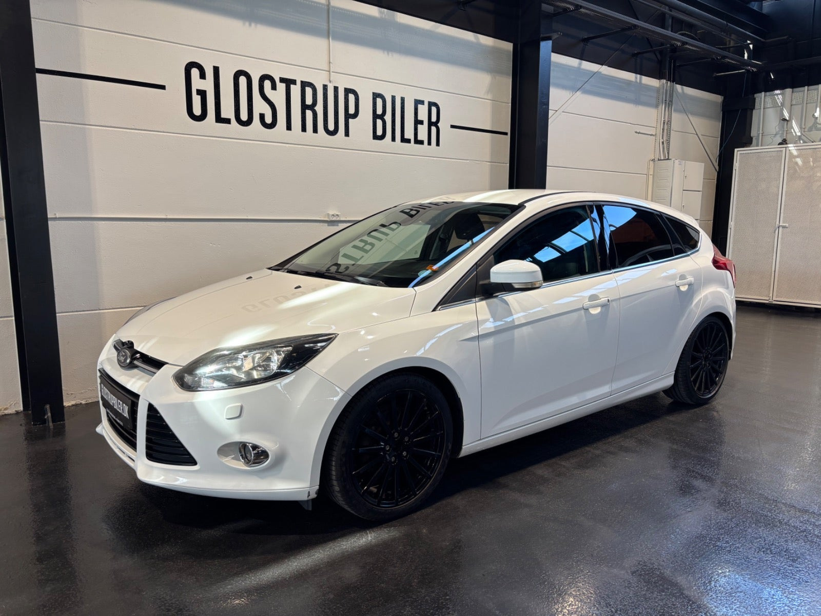 Hvid Ford Focus fra 2012