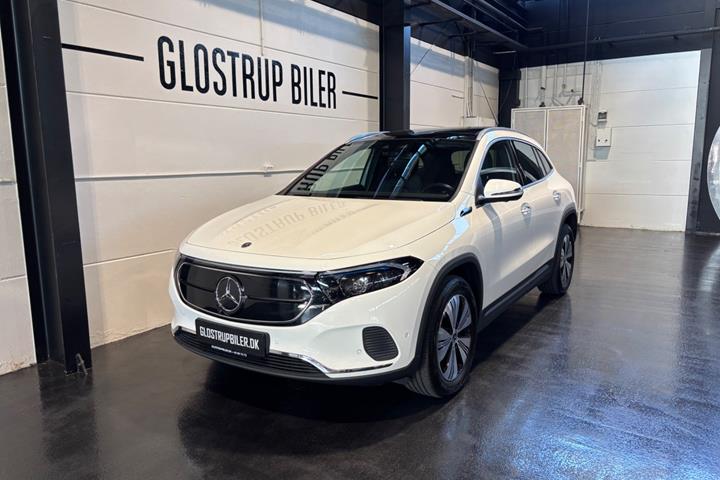 Hvid Mercedes EQA250 fra 2021