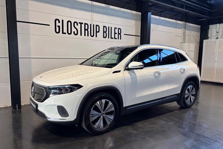 Hvid Mercedes EQA250 fra 2021
