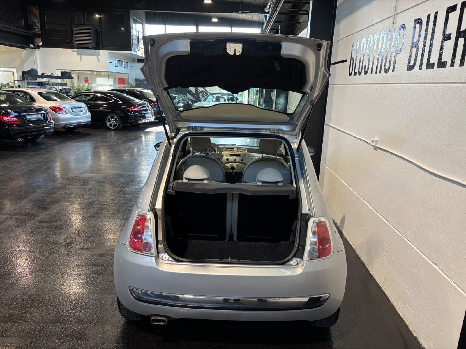 Hvid Fiat 500 fra 2011