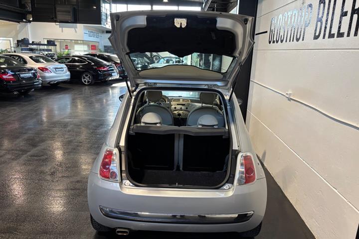 Hvid Fiat 500 fra 2011