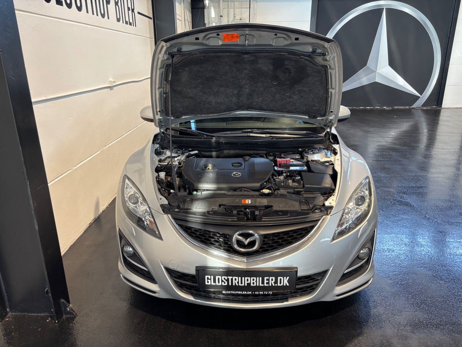 Sølv Mazda 6 fra 2010