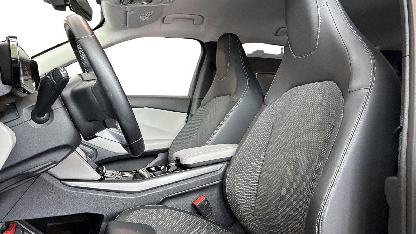 Blå Ford Explorer fra 2024
