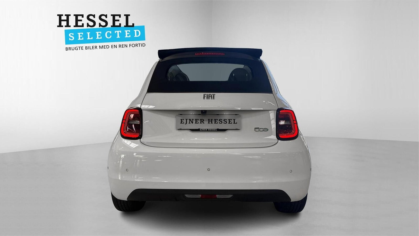 Hvid Fiat 500e fra 2023