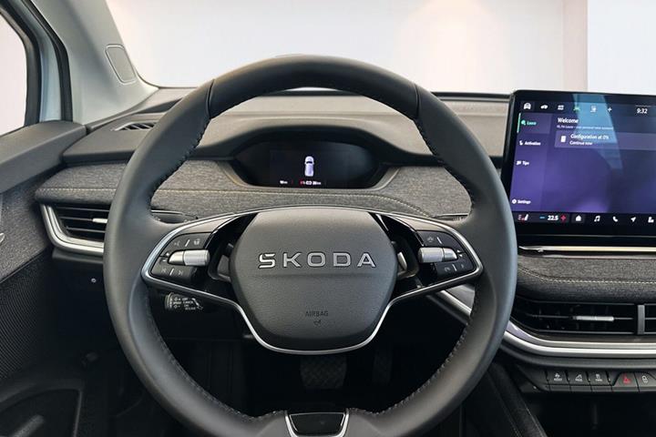 Hvid Skoda Elroq fra 2026