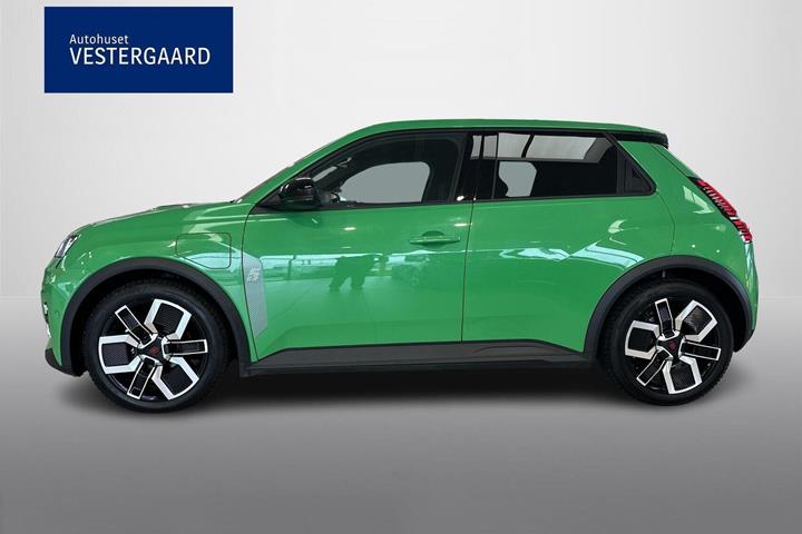 Grøn Renault 5 E-Tech fra 2025