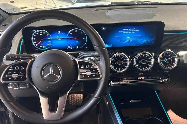 undefined Mercedes EQB250+ fra 2023